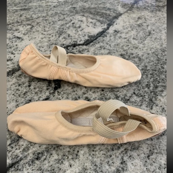 Danznmotion Ballet Slipper EUC - Picture 2 of 4